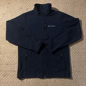 Columbia Men's Dark Blue Performance Jacket
